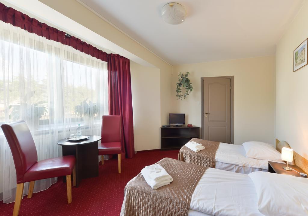 Harmonia Hotel Бяла Подласка Екстериор снимка