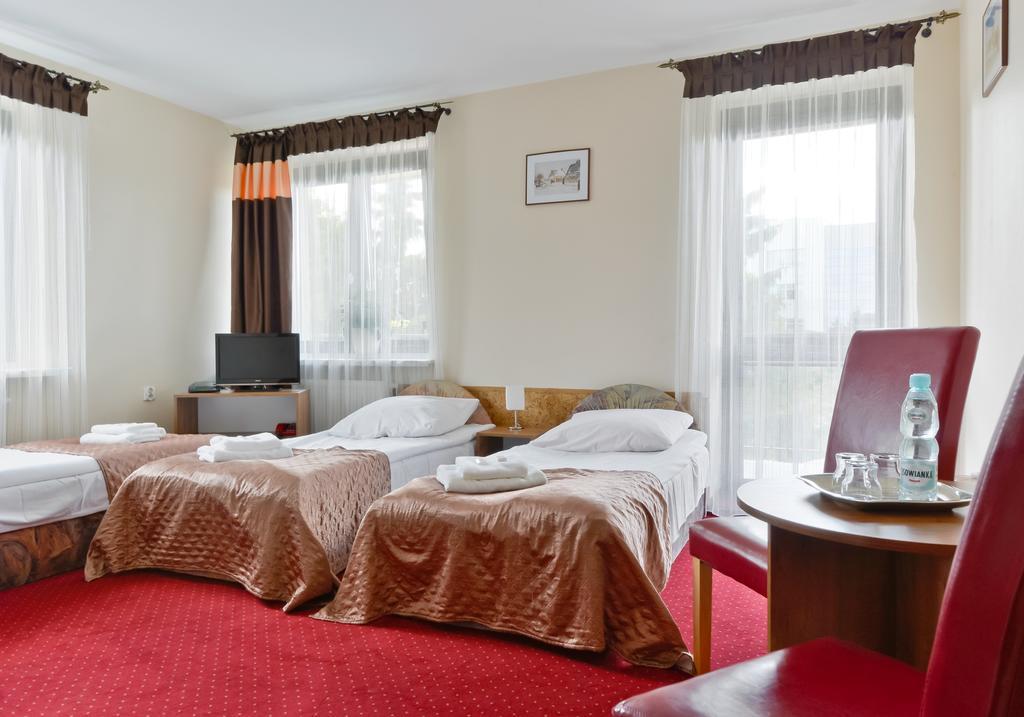 Harmonia Hotel Бяла Подласка Екстериор снимка